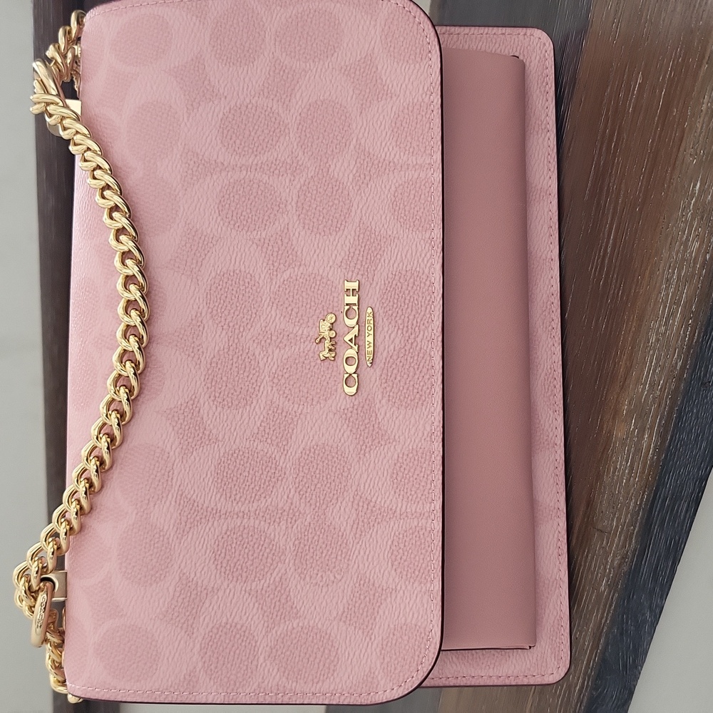 New! Limited Edition Coach Pink Klare Crossbody In Signature Canvas - Picture 6 of 11